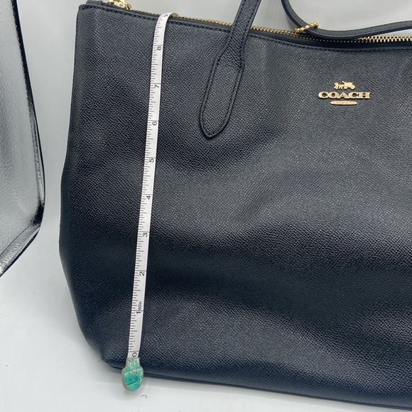 Coach Carryall in black - Picture 14 of 16